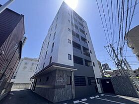 Modern palazzo赤坂NEURO  ｜ 福岡県福岡市中央区赤坂２丁目（賃貸マンション2LDK・2階・50.67㎡） その1