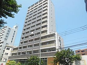 福岡県福岡市中央区六本松３丁目1番58号（賃貸マンション1K・14階・23.43㎡） その1