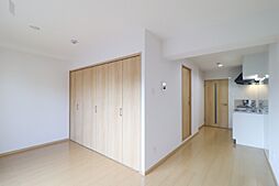 真岡鐵道 真岡駅 4.2kmの賃貸マンション 1階1LDKのリビング/ダイニング