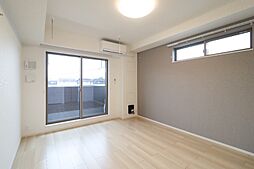 JR日光線 鶴田駅 4.5kmの賃貸アパート 2階1Kのリビング/ダイニング