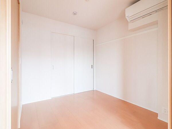 apartment 栃木県宇都宮市陽東３丁目２７－３　ウィスタリア１F