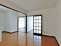 東武宇都宮線 西川田駅 バス11分 若松原中西下車 徒歩2分の賃貸マンション 3階2LDKのリビング/ダイニング