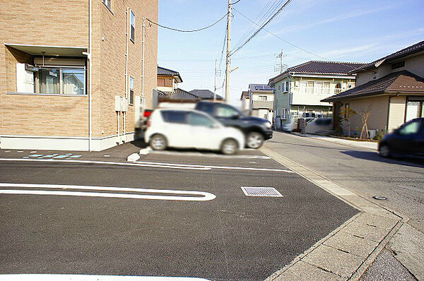 apartment 栃木県宇都宮市陽東３丁目２７－３　ウィスタリア１F