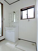 図面と現状に相違がある場合には現状を優先