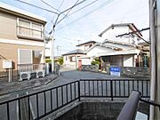 風と光が気持ちよく吹き抜けます