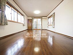 西与賀借家 - 4LDKのリビング/ダイニング