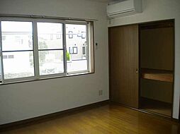 プチシャトー 105 1階ワンルームのリビング/ダイニング