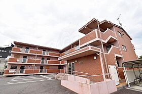 アプローズ  ｜ 滋賀県大津市野郷原１丁目（賃貸マンション1LDK・2階・42.13㎡） その1