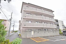 滋賀県大津市大萱４丁目（賃貸マンション2LDK・2階・60.00㎡） その1