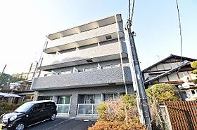 エムアイキャッスル 201 ｜ 滋賀県大津市平津１丁目（賃貸マンション1K・2階・23.37㎡） その1