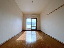 JR東海道・山陽本線 大津駅 徒歩10分の賃貸マンション 3階1Kのリビング/ダイニング