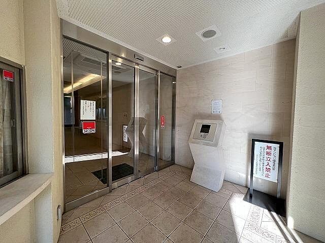 エントランス