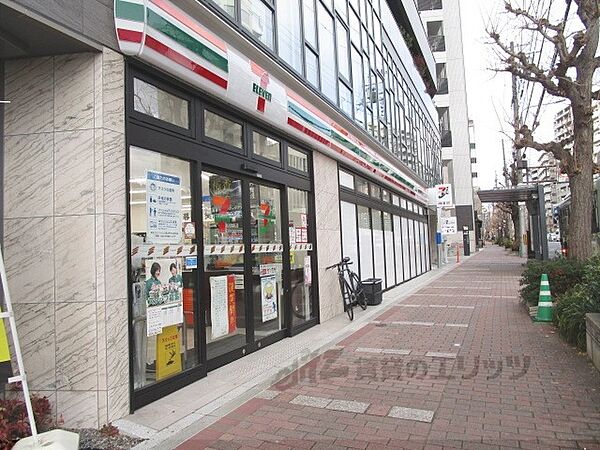 画像17:セブンイレブン　京都河原町五条店まで340メートル