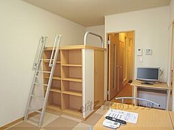 レオパレスプレミエ　エトワール 204 2階ワンルームのリビング/ダイニング