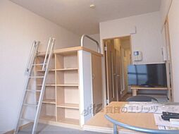 レオパレスブレッシングII 301 3階1Kのリビング/ダイニング