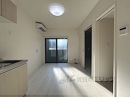 京阪本線 淀駅 徒歩6分の賃貸アパート 3階1DKのリビング/ダイニング