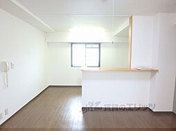 マンションＦＤＫ 403 4階2LDKのリビング/ダイニング