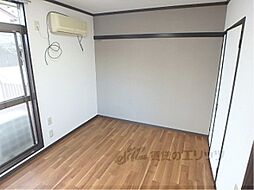 京都地下鉄東西線 御陵駅 徒歩14分の賃貸アパート 2階1Kのリビング/ダイニング