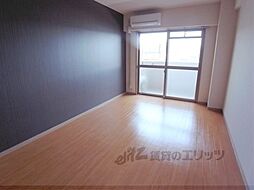 近鉄京都線 伏見駅 徒歩12分の賃貸マンション 4階1Kのリビング/ダイニング