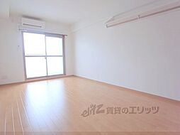 京阪本線 龍谷大前深草駅 徒歩6分の賃貸マンション 6階1Kのリビング/ダイニング