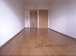 ピュア24 3階1Kのリビング/ダイニング