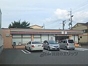 セブンイレブン　唐橋芦辺町店まで220メートル