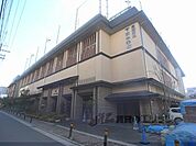 下京中学校まで800メートル