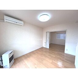 アサカワハイツ 102 1階1DKのリビング/ダイニング