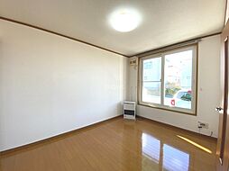 コーポプリムラI 1階1LDKのリビング/ダイニング