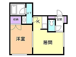 クローバーフォー 1階