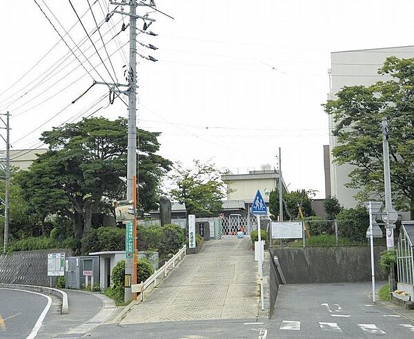 画像21:下関市立川中小学校(1、071m)