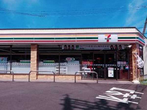 画像19:セブンイレブン下関綾羅木新町店(623m)