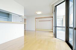 ヴェルタワー下関駅前マリンビュー 2103 21階3LDKのリビング/ダイニング