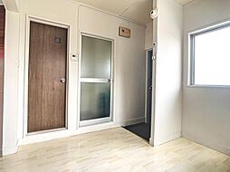 バンクシアB棟 201 2階2Kのリビング/ダイニング