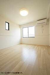 ヴァンレイニーＡ 201 2階1LDKのリビング/ダイニング