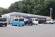 セブンイレブン下関長府珠の浦店(602m)