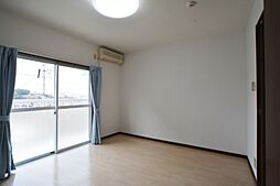 猪の崎ハイツ1号地 2階1Kのリビング/ダイニング