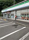 ファミリーマート観音寺流岡店 663m