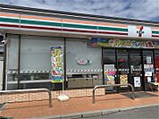セブンイレブン観音寺三本松町店 240m
