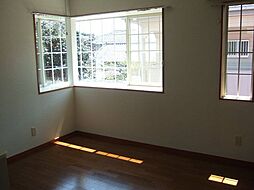 ニュードミール（角部屋） 2階ワンルームのリビング/ダイニング