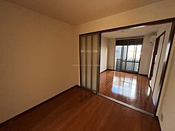 グランドゥール3輝 1階2DKのリビング/ダイニング