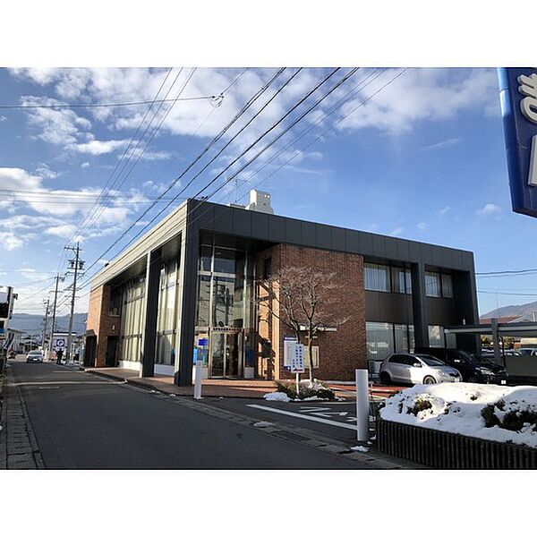 画像25:銀行「長野信用金庫川中島支店まで585ｍ」