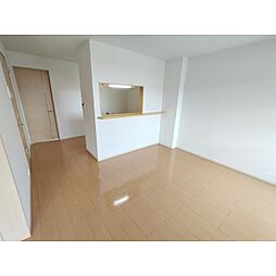 クリアネスII 2階2LDKのリビング/ダイニング