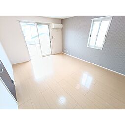 リヴェール 2階1LDKのリビング/ダイニング