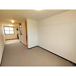 レオネクストエトワール中村II 1階1LDKのリビング/ダイニング