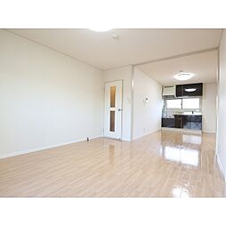 コート岡田屋　A棟 2階2LDKのリビング/ダイニング