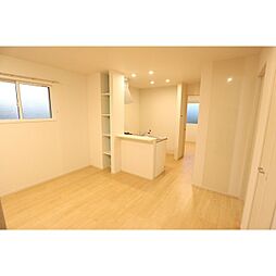 ライムII 1階1LDKのリビング/ダイニング