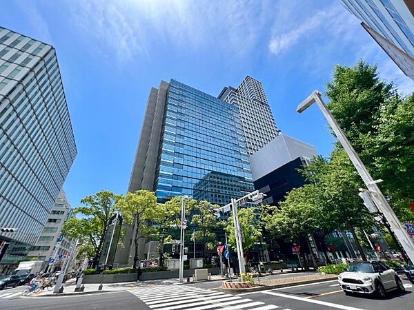 役所「名古屋市中区役所まで2249m」