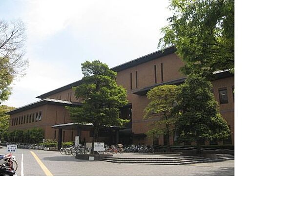 画像17:図書館「鶴舞中央図書館まで370m」