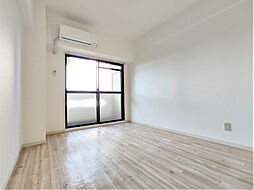 岩井橋ロイヤルハイツ 10階1Kのリビング/ダイニング